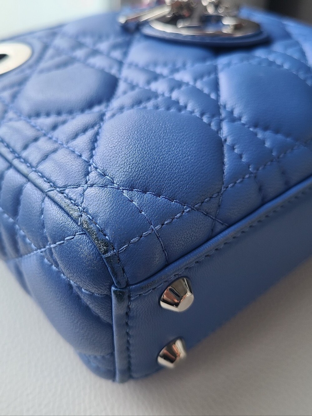 Mini Lady Dior - Picture 12 of 16